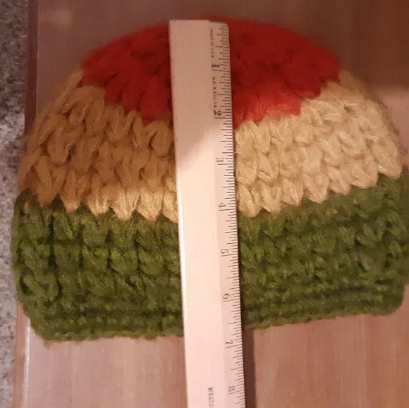 Vintage Scarf and Hat - Picture 6 of 6